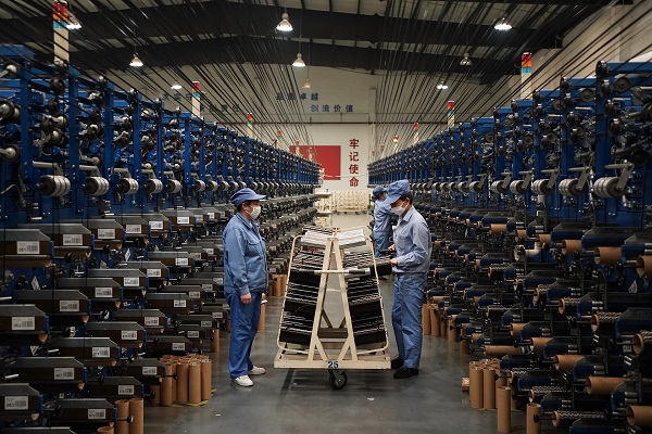 181650242332703407.jpeg 碳纤维车间.jpg